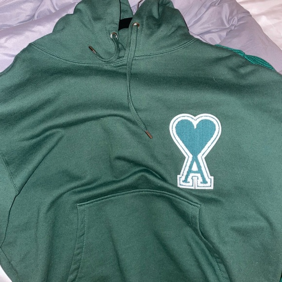 Ami hoodie - Picture 3 of 6